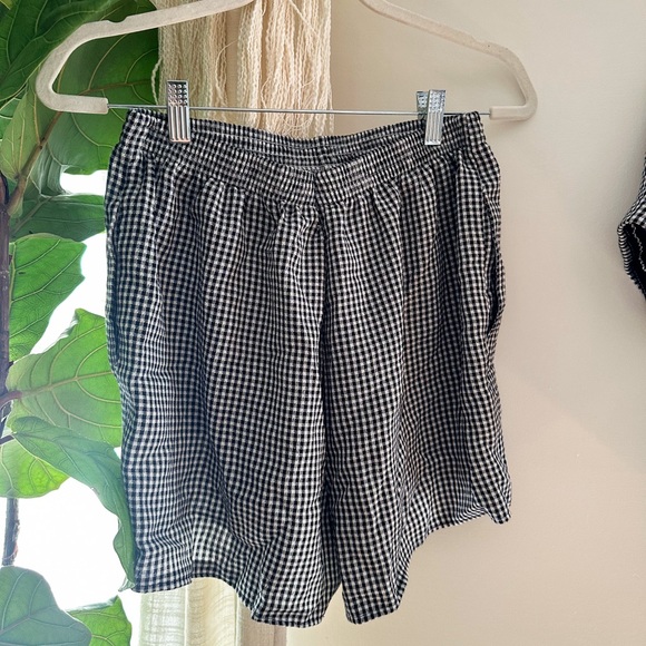 Black and White Checkered Cropped Set - Picture 6 of 7